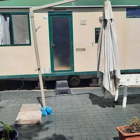 Camping Verde * Massa (Tuscany)