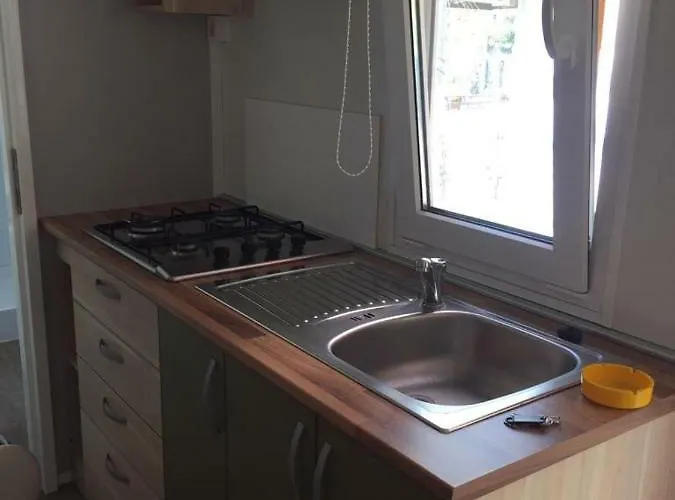 Camping Verde Kamp alanı Massa (Tuscany)